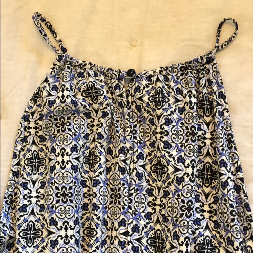 Pattern dress - Picture 7 of 10